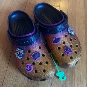 Disney Parks Hocus Pocus Limited Halloween Crocs Glitter Unisex Clogs W9/M7, NWT